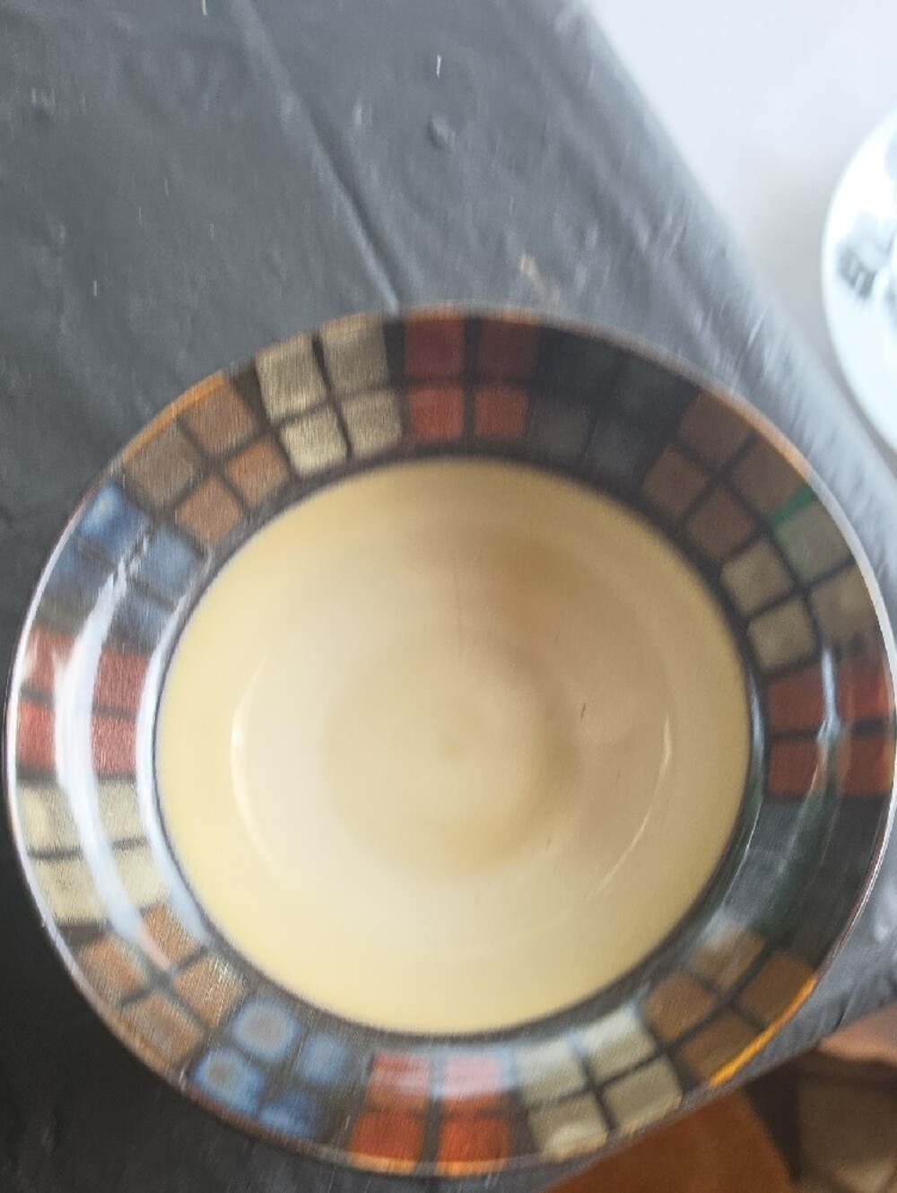 Pfaltzgraff Brown and Cream Ceramic Bowl Set Of 3 - Picture 4 of 5